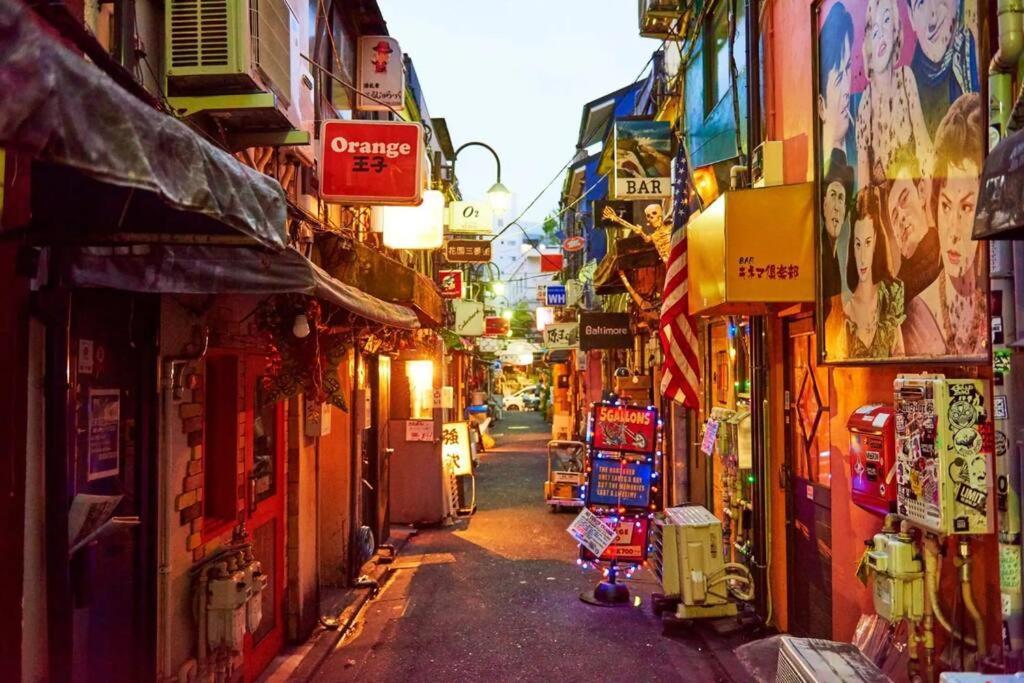 ガイア歌舞伎町壱番館 403 * Tokyo